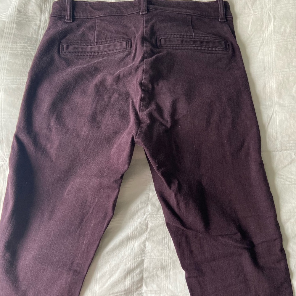 Gap skinny mid rise plum pants